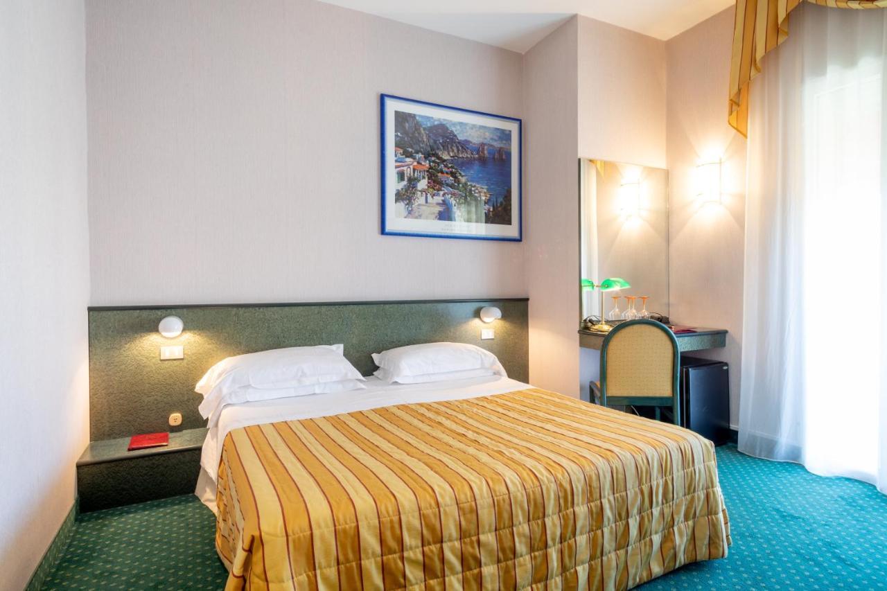 Hotel Capri Bardolino 3S Kültér fotó